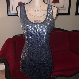 Fun and Cute Sequin Navy Top!